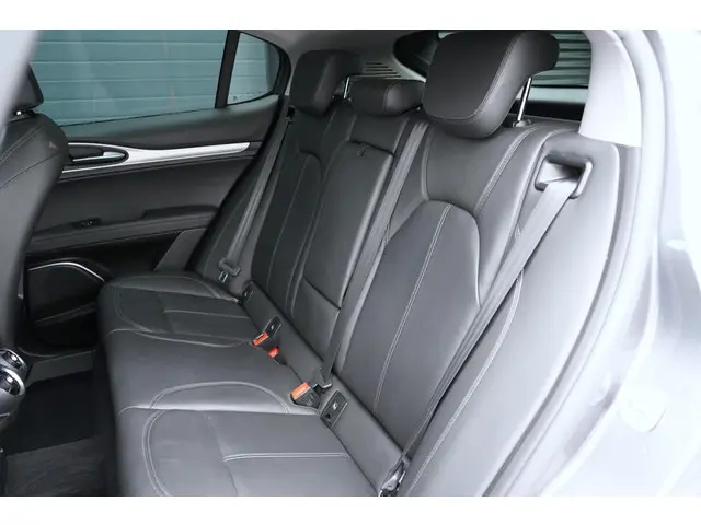 Alfa Romeo Stelvio 2.0 T AWD Super 2018 Benzine 11