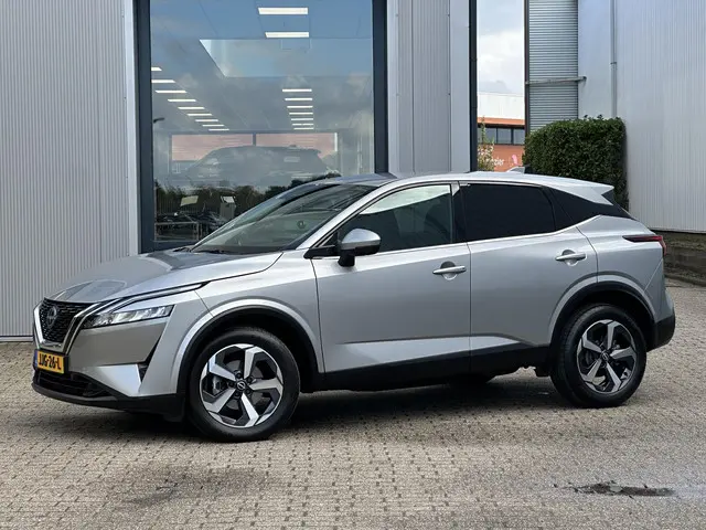 Nissan QASHQAI 1.3 MHEV Xtronic N-Connecta 2024 Benzine 12