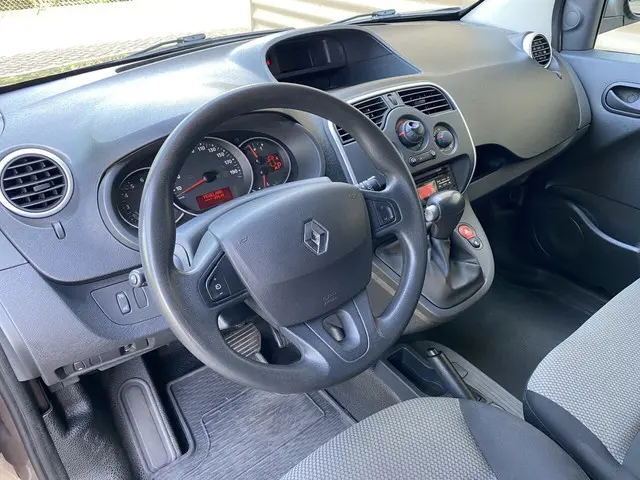 Renault Kangoo 1.5 dCi 90 Energy Comfort 2018 Diesel 24