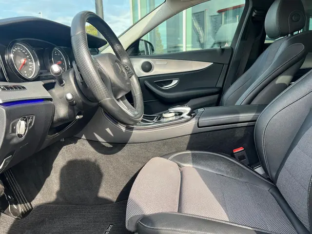 Mercedes-Benz E-Klasse Estate 200 2017 Benzine 21