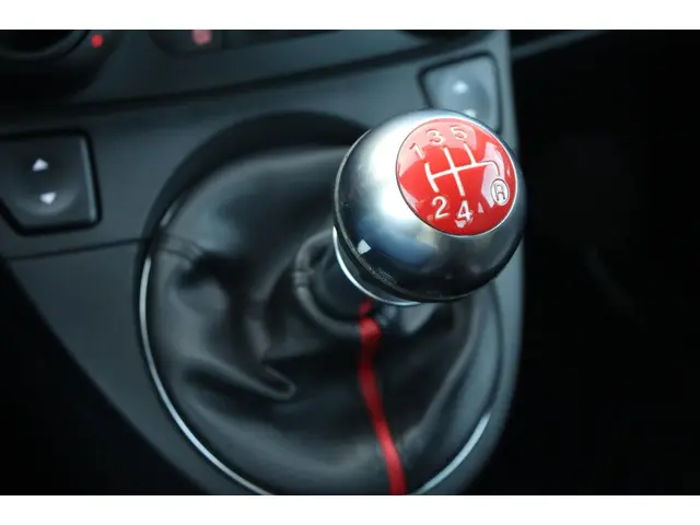 Fiat 500 0.9 TwinAir Turbo 500S org. NL-auto 2014 Benzine 14