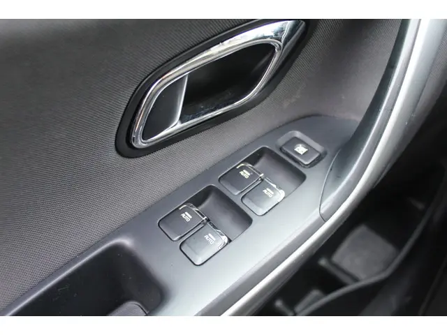 Kia cee'd 1.4 MPi ComfortLine Plus 2016 Benzine 17