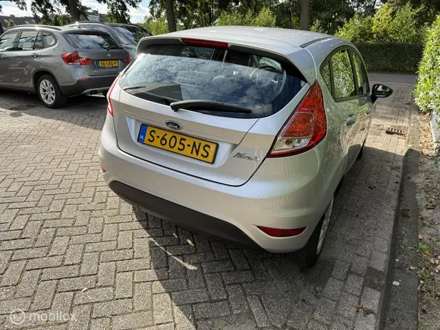 Ford Fiesta 1.0 Style Ultimate 2017 2017 Benzine 9
