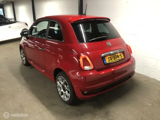 Fiat 500 0.9 TwinAir Turbo Lounge 2016 Benzine 8