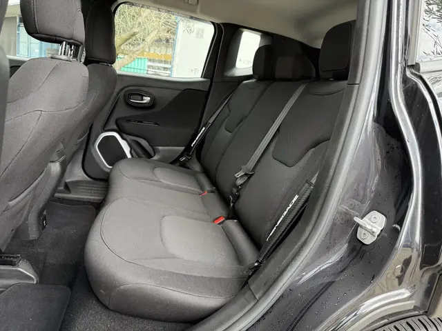 Jeep Renegade 1.4 MultiAir Limited 2015 Benzine 6