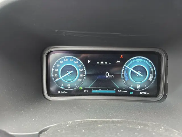 Hyundai Kona 1.6 GDI HEV Comfort 2021 Hybride Benzine 13