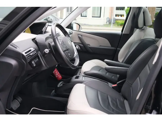 Citroën C4 Picasso e-THP Shine Automaat-6 2017 Benzine 37