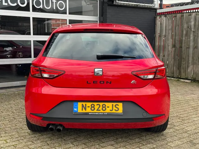 SEAT Leon 1.4 TSI FR 140pk / PDC / 2013 Benzine 19
