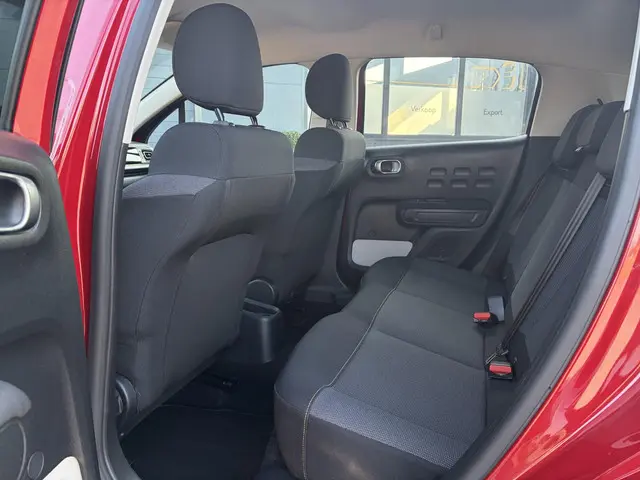 Citroën C3 1.2 PureTech Shine 2017 Benzine 9