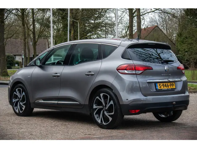 Renault Scénic TCe 140 Bose 2020 Benzine 13