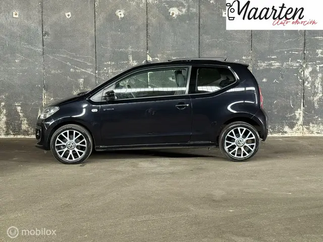 Volkswagen up! 1.0 groove up! BlueMotion 2014 Benzine 2