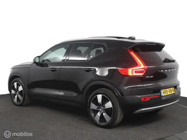 Volvo XC40 2.0 T5 AWD Momentum 2018 Benzine 2