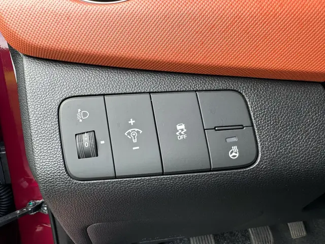 Hyundai i10 1.0i i-Motion Premium 2014 Benzine 12