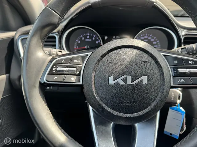 Kia XCeed 1.5 T-GDi DynamicPlusLine 2023 Benzine 27