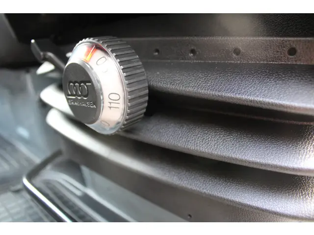 Mercedes-Benz Sprinter 319 CDI 3.0 V6 L2H2 2019 Diesel 18