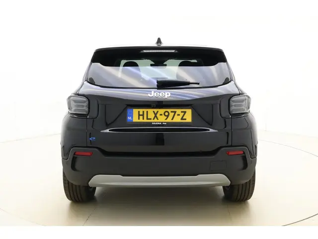 Jeep Avenger Summit 54 kWh 2025 Elektrisch 11