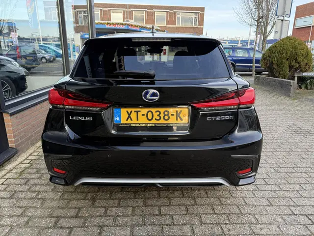 Lexus CT 200h Sport Edition 2019 Hybride Benzine 5
