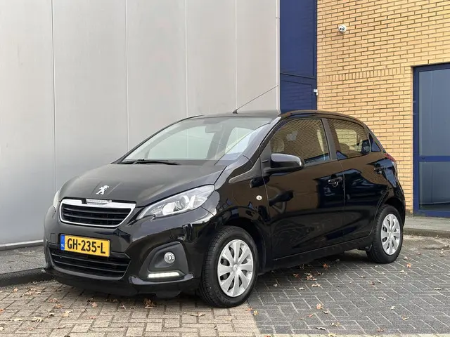 Peugeot 108 1.0 e-VTi Active 2015 Benzine 8