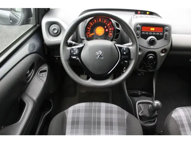 Peugeot 108 1.0 e-VTi Active 2019 Benzine 2