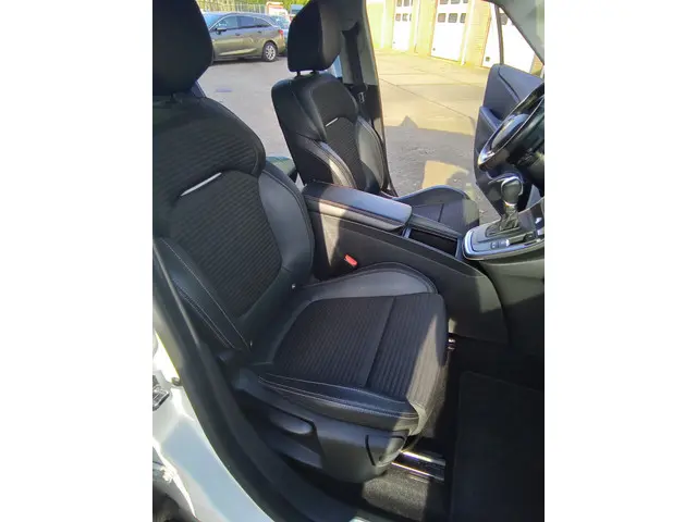 Renault Scénic 1.3 TCe Automaat Bose 2019 Benzine 12