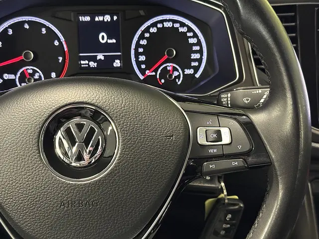 Volkswagen T-Roc 1.5 TSI Sport 2019 Benzine 25