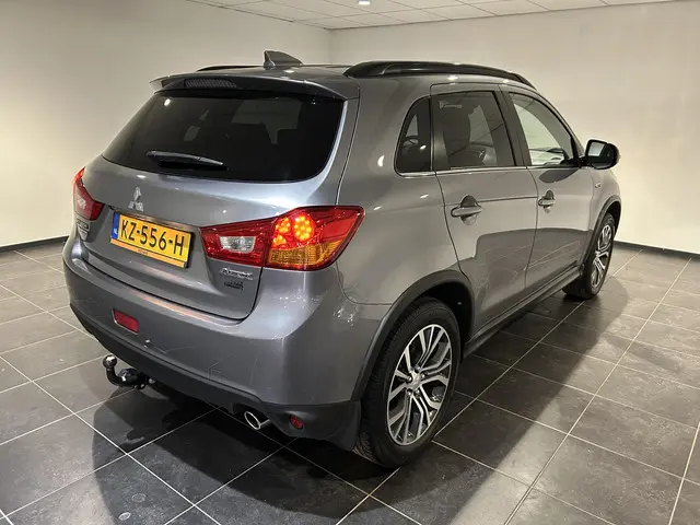 Mitsubishi ASX 1.6 Cleartec Intense 2017 Benzine 2