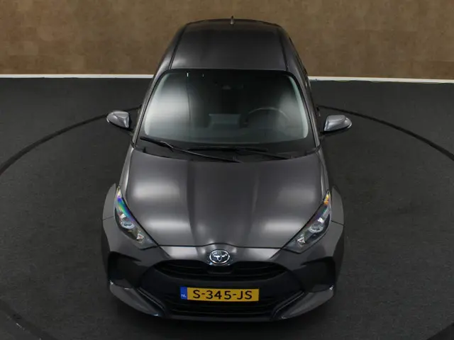 Toyota Yaris 1.5 VVT-i Active 2022 Benzine 13
