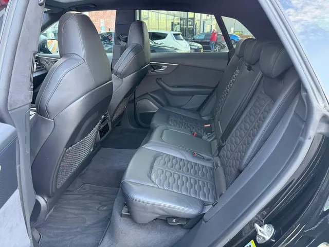 Audi RSQ8 4.0 TFSI RS Q8 quattro 2024 Benzine 15