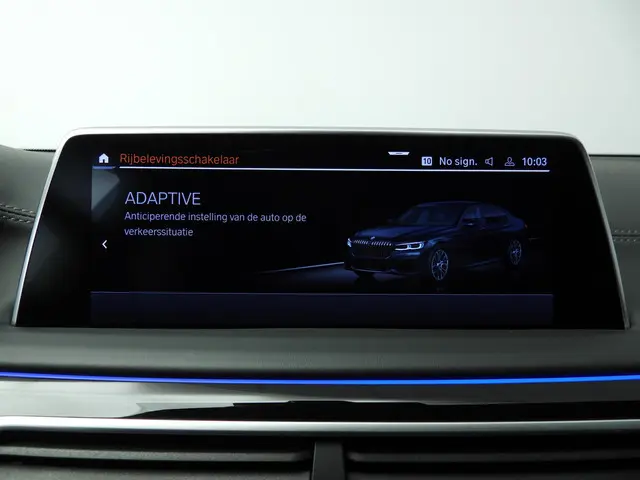 BMW 7 Serie 750i xDrive 2021 Benzine 52