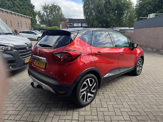 Renault Captur 1.2 TCe Helly Hansen 2015 Benzine 5