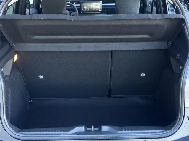 Citroën C3 1.2 Turbo 100pk Plus 2025 Benzine 9