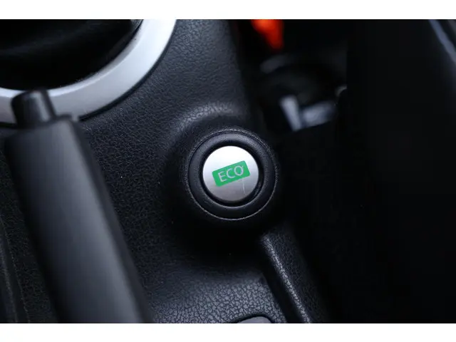 Nissan Note 1.2 DIG-S Tekna 2015 Benzine 26