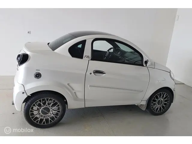 Microcar M.go Coupe AIRCO 2014 Diesel 6