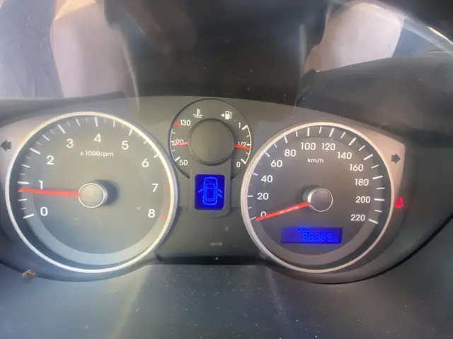 Hyundai i20 1.2i i-Deal 2014 Benzine 13