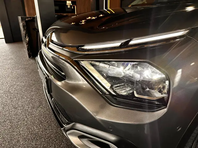 Citroën C4 1.2 Puretech Shine 2022 Benzine 23
