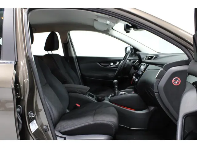 Nissan QASHQAI 1.2 Acenta 2014 Benzine 17