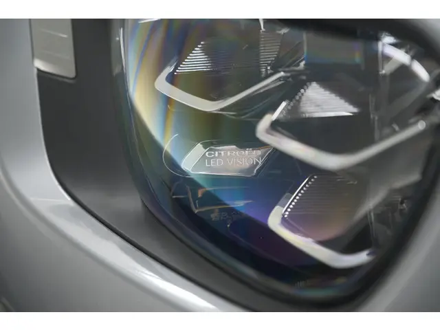 Citroën C3 PureTech 110 EAT6 Max 2024 Benzine 17