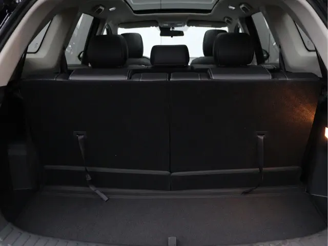 DFSK E5 PHEV 1.5 2025 Hybride Benzine 71