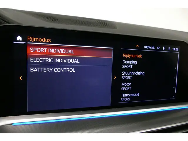 BMW X5 xDrive45e M Sport 2022 Hybride Benzine 37