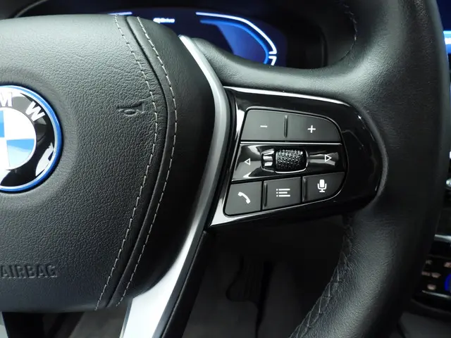 BMW 5 Serie Touring 530e 2023 Hybride Benzine 15