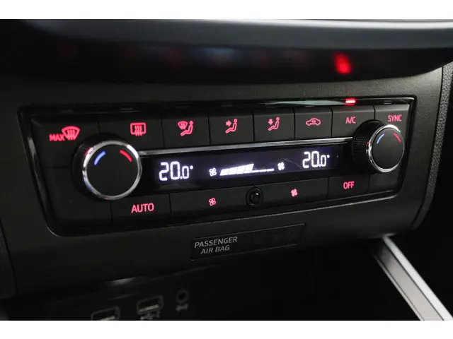 SEAT Arona 1.0 TSI Style Business Intense 2019 Benzine 41