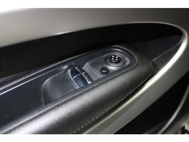 MINI Paceman Mini 1.6 Cooper Chili Automaat 2013 Benzine 18