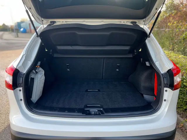 Nissan QASHQAI 1.2 Premier Edition 2014 Benzine 8