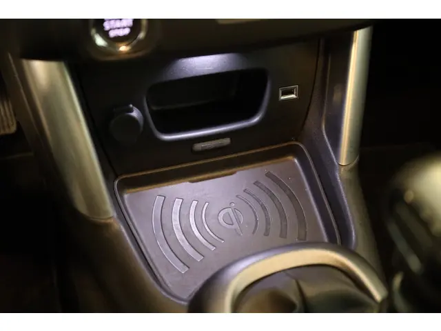 Citroën C3 Aircross PT 110 Shine 2020 Benzine 34