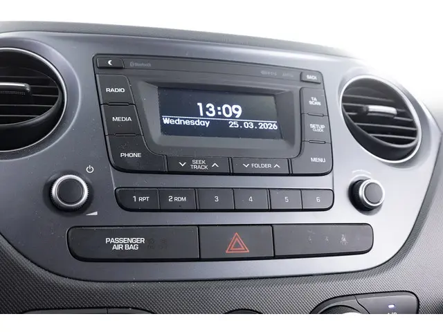 Hyundai i10 1.0i Comfort | AIRCO | BLUETOOTH . 2019 Benzine