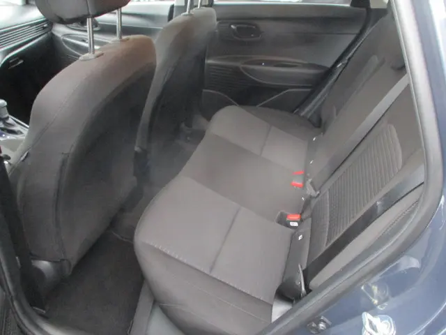 Hyundai i20 1.0 T-GDI Comfort automaat 2022 Benzine 11