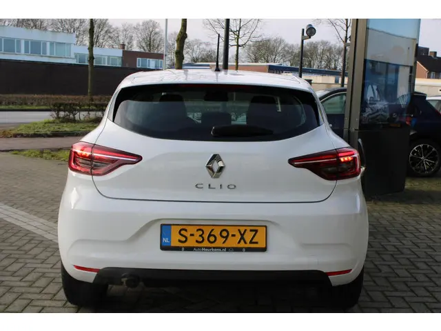 Renault Clio TCe 90 Equilibre 2023 Benzine 5