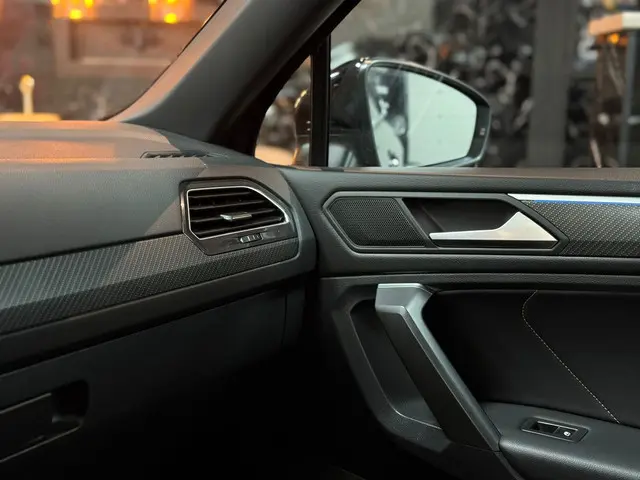 Volkswagen Tiguan 2.0|TDI|4Motion|PANO|HUD 2022 Diesel 19