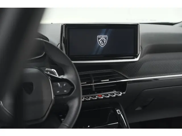 Peugeot 2008 PureTech 130 EAT8 Allure 2024 Benzine 46
