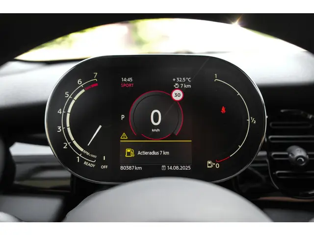 MINI Cooper Mini 1.5 2022 Benzine 17